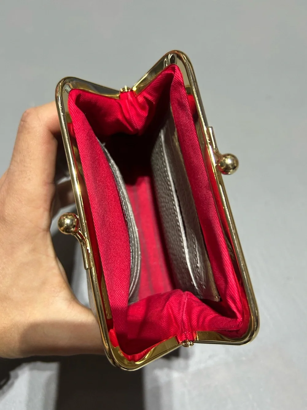 Dooney & Bourke Gray Large Framed Kisslock Leather Coin Purse